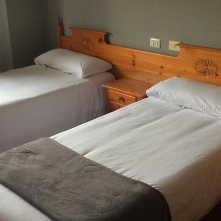 Albergue Hostal Telmo Tui Εξωτερικό φωτογραφία