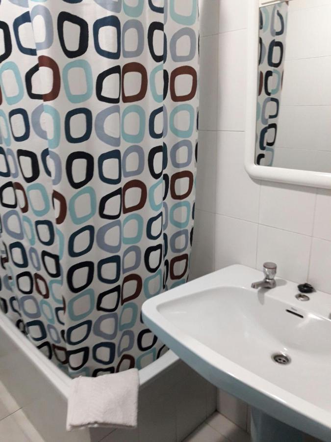 Albergue Hostal Telmo Tui Εξωτερικό φωτογραφία